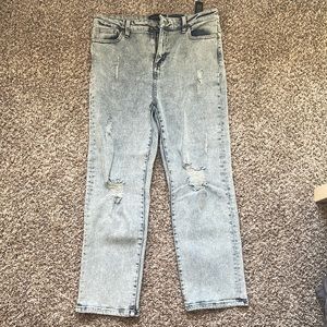 Light Washed Straight Leg Jeans
